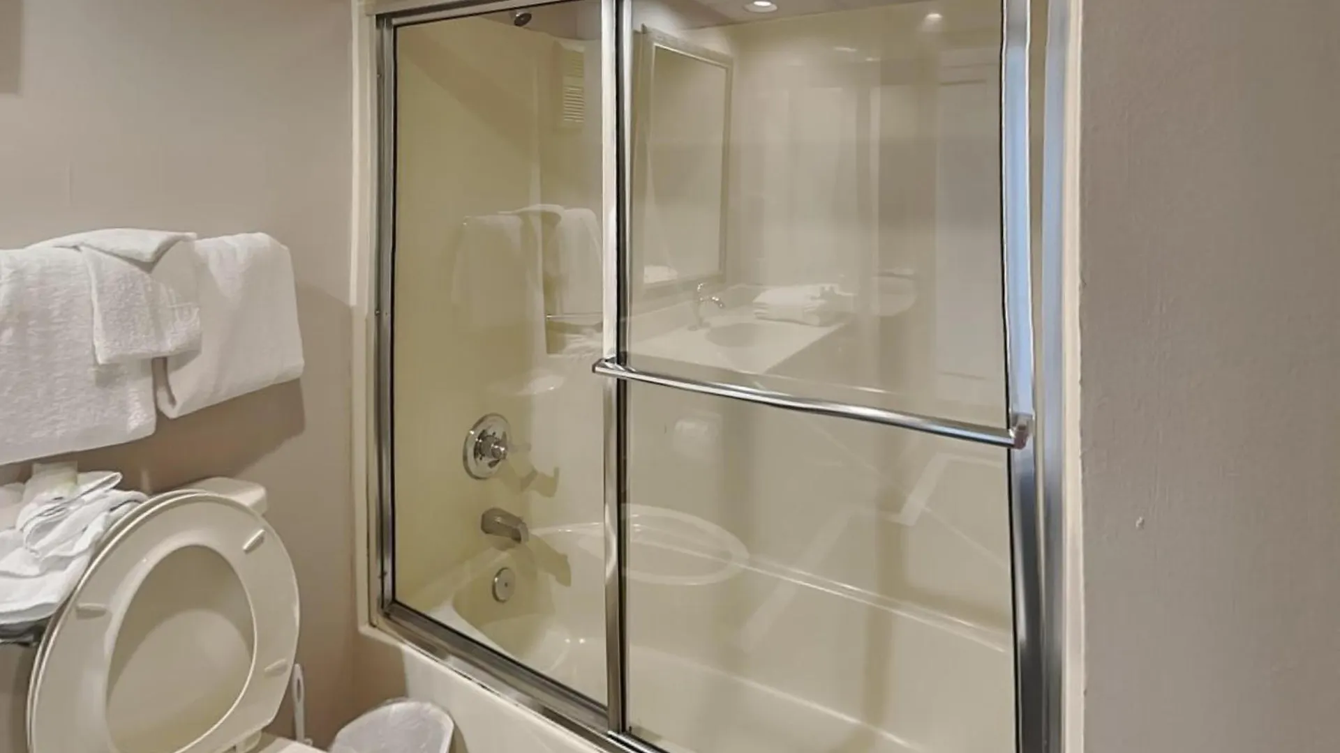 Edgewater Tower 1 Unit 101 Apartment Panama City Beach