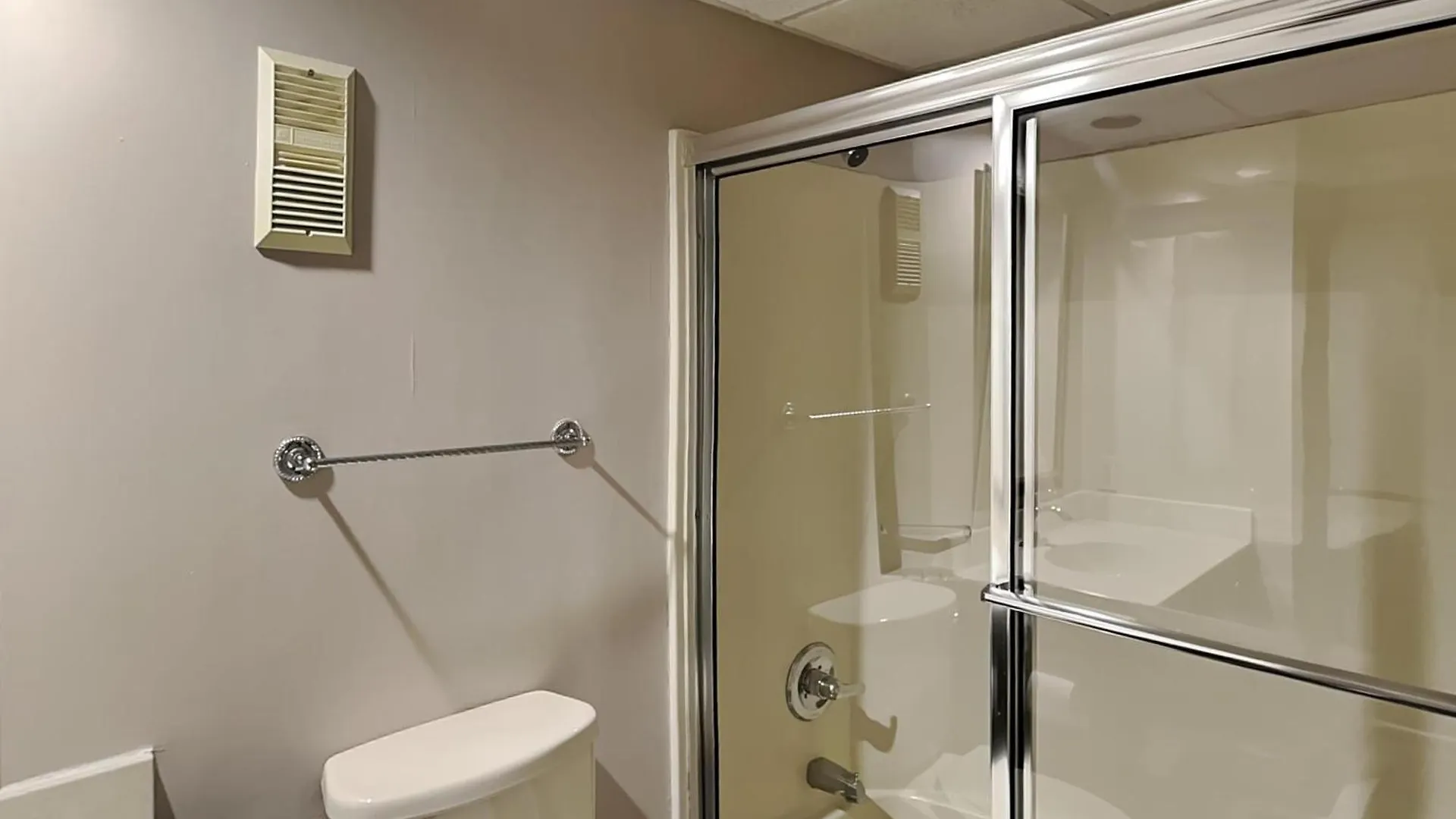 Edgewater Tower 1 Unit 101 Apartment Panama City Beach
